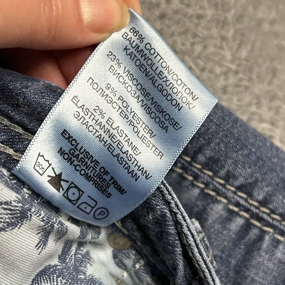 Silver Fluid Denim Suki Mid Capri Womens Jeans 14/23 Medium Wash Y2K